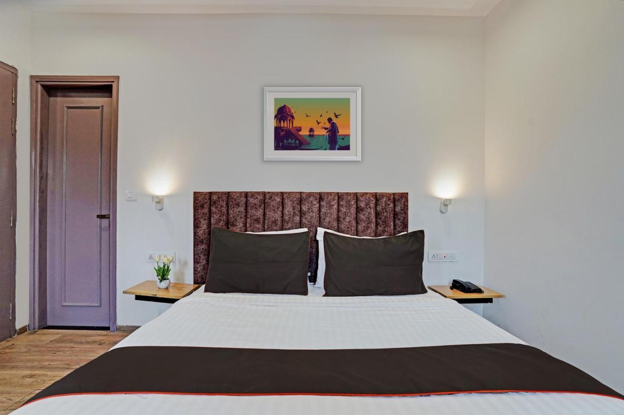 Super Townhouse Sector 57 Near Bestech Central Square Mall Gurgaon Exteriör bild
