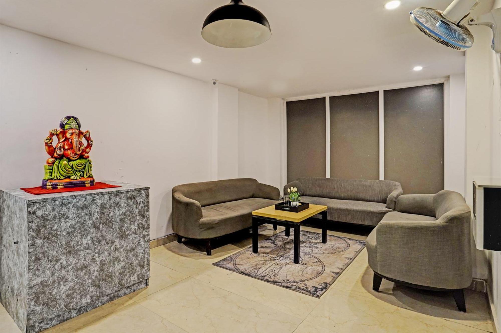 Super Townhouse Sector 57 Near Bestech Central Square Mall Gurgaon Exteriör bild